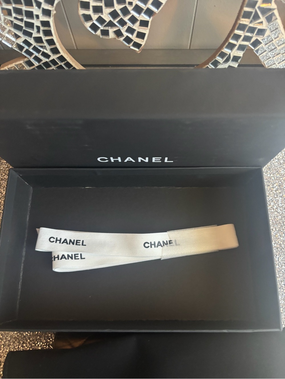 ⭐️Chanel‎ Quilted Leather Wallet - Metallic Gold - Picture 14 of 16